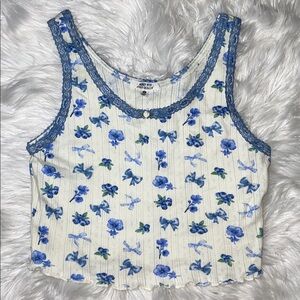 100% Cotton Blue Flowers & Blueberries Lace Crop Tank Top